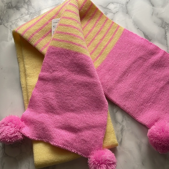 Vintage Sanrio Hello Kitty CHERRIES Pompom Scarf - 2003 NWT - Picture 5 of 9